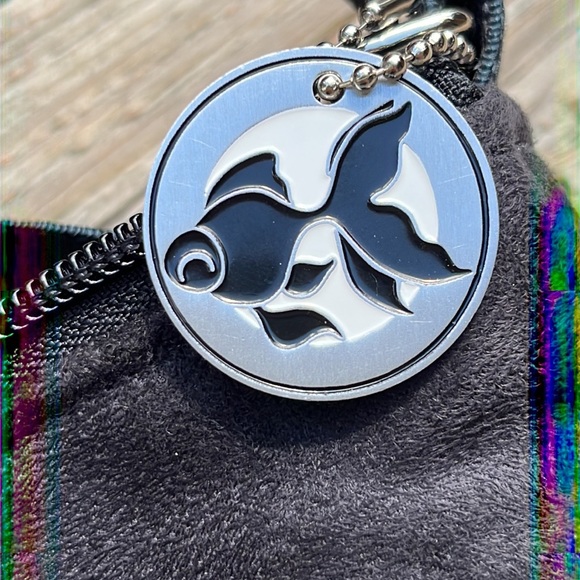 NWOT Goldyfish Festival handbag - Picture 6 of 8